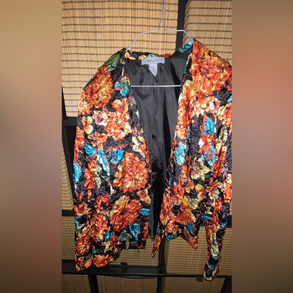 Analogy brand women’s jacket size Large